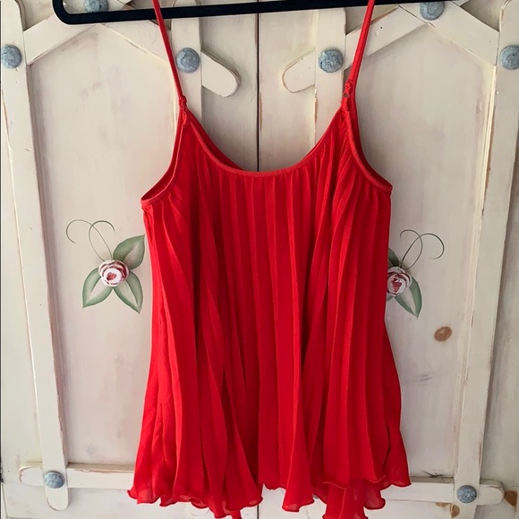 Top - Picture 3 of 3